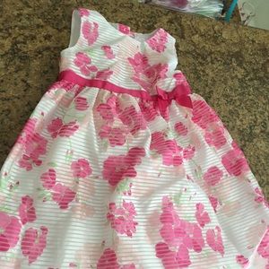 Dress lot of 4 size 5/5t
